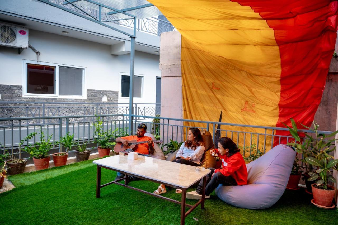 Kalash Parkaze And Tent Inn Pokhara Exteriör bild